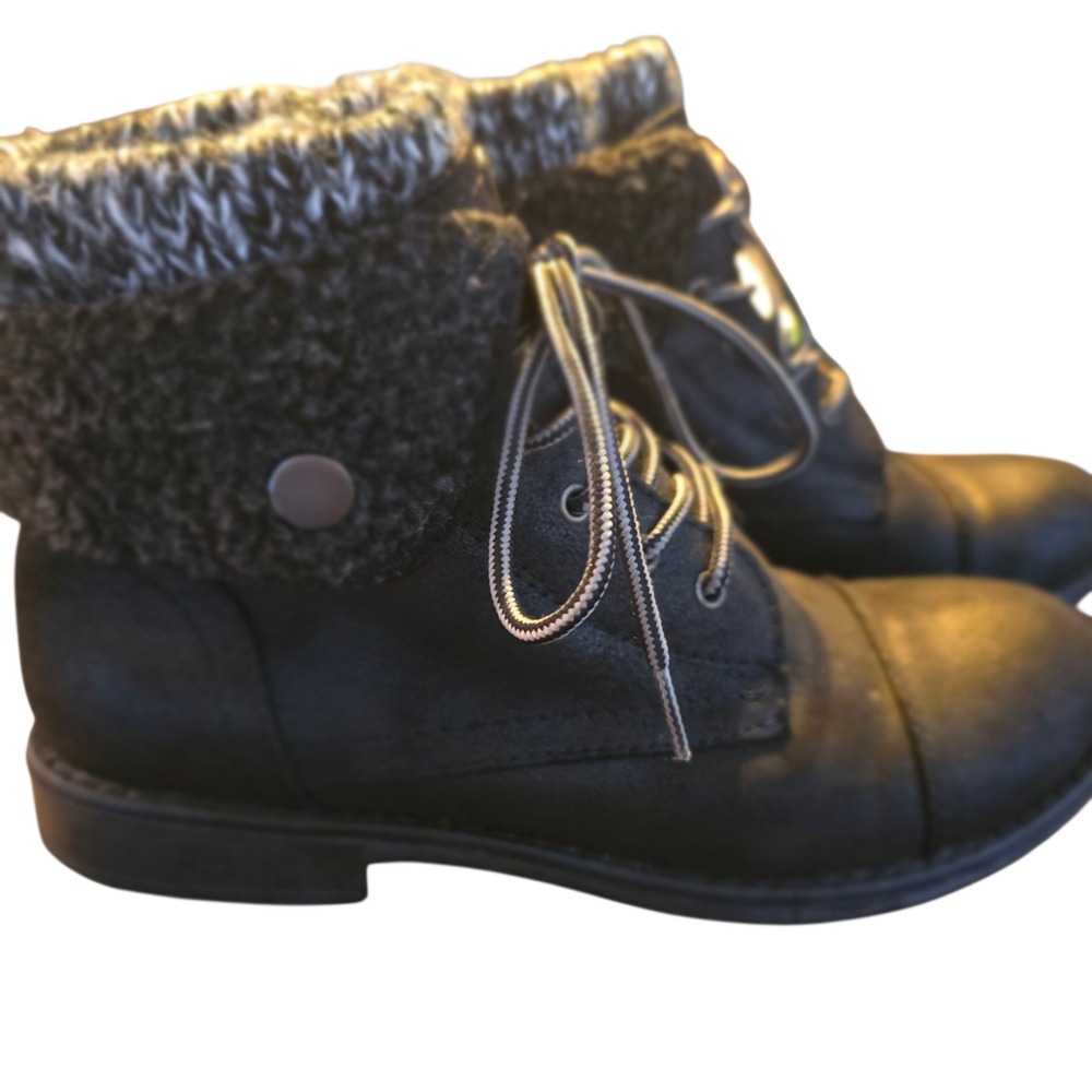 Cliffs White Mountain 8.5 Black LaceUp Ankle Boots Sweater Cuff Combat Retro Y2K - Picture 4 of 10